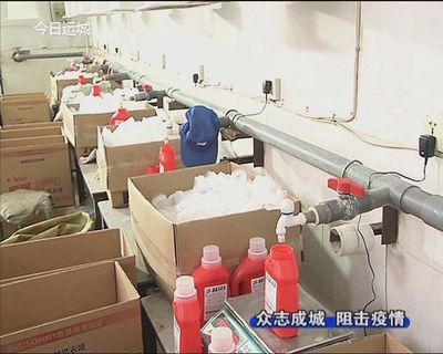开足马力 保障物资——朱鹏调研防疫企业生产情况